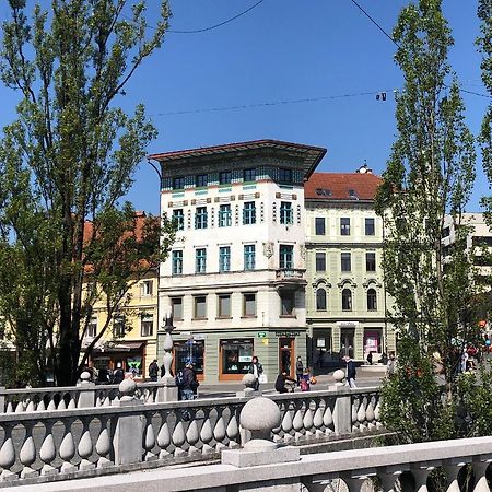 Triple Bridge Ljubljana公寓 外观 照片