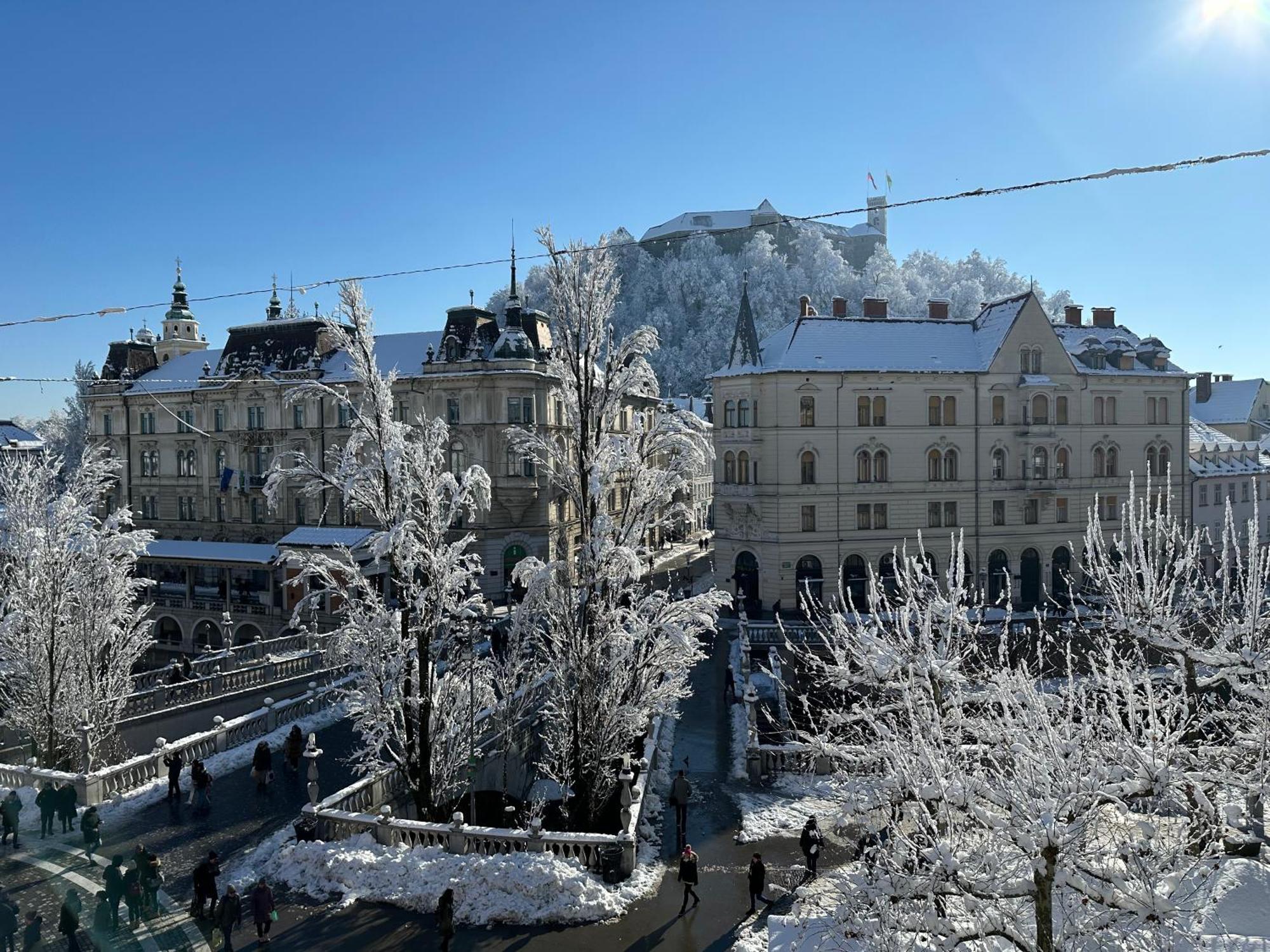 Triple Bridge Ljubljana公寓 外观 照片